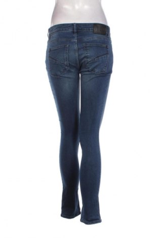 Damskie jeansy Garcia Jeans, Rozmiar M, Kolor Niebieski, Cena 26,99 zł