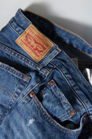 Дамски дънки Levi's, Размер L, Цвят Син, Цена 33,99 лв.