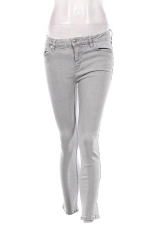 Damen Jeans Mango, Größe M, Farbe Grau, Preis 4,99 €