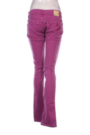 Damen Jeans Met In Jeans, Größe M, Farbe Lila, Preis 23,99 €