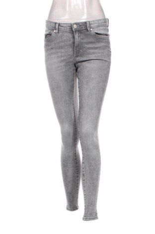 Damen Jeans ONLY, Größe M, Farbe Grau, Preis 23,99 €