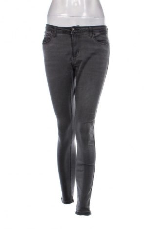 Damen Jeans ONLY, Größe M, Farbe Grau, Preis 4,99 €