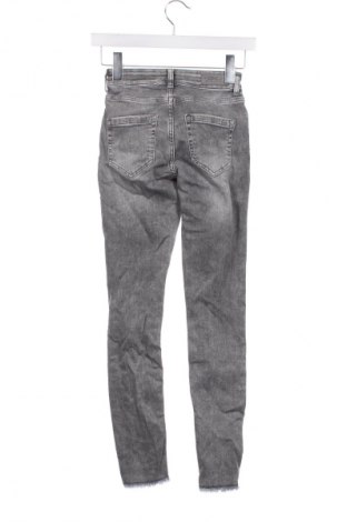 Damen Jeans ONLY, Größe XS, Farbe Grau, Preis 9,99 €