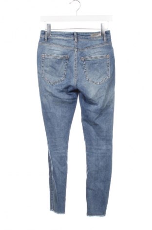 Damskie jeansy ONLY, Rozmiar M, Kolor Niebieski, Cena 108,99 zł