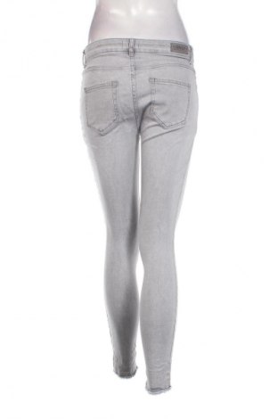 Damskie jeansy ONLY, Rozmiar M, Kolor Szary, Cena 108,99 zł