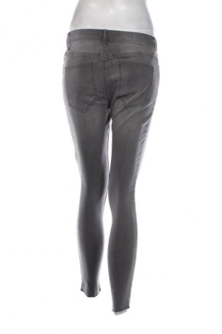 Damen Jeans ONLY, Größe M, Farbe Grau, Preis 23,99 €