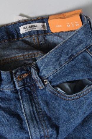 Damskie jeansy Pull&Bear, Rozmiar XS, Kolor Niebieski, Cena 56,99 zł