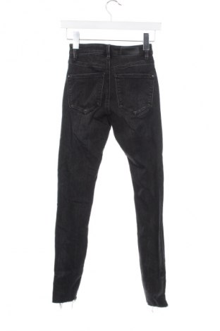 Damen Jeans Stradivarius, Größe XXS, Farbe Grau, Preis € 8,49