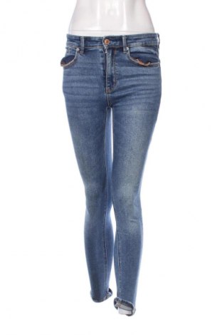 Damen Jeans Stradivarius, Größe S, Farbe Blau, Preis 20,49 €