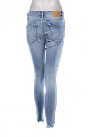 Damen Jeans Stradivarius, Größe M, Farbe Blau, Preis € 20,49