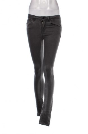 Damen Jeans VILA, Größe S, Farbe Grau, Preis 12,49 €