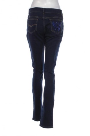 Blugi de femei Versace Jeans, Mărime M, Culoare Albastru, Preț 450,99 Lei