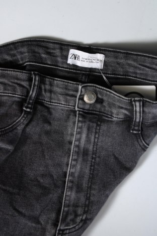 Damskie jeansy Zara, Rozmiar L, Kolor Czarny, Cena 86,99 zł