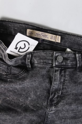 Damskie jeansy Zara Trafaluc, Rozmiar S, Kolor Szary, Cena 86,99 zł