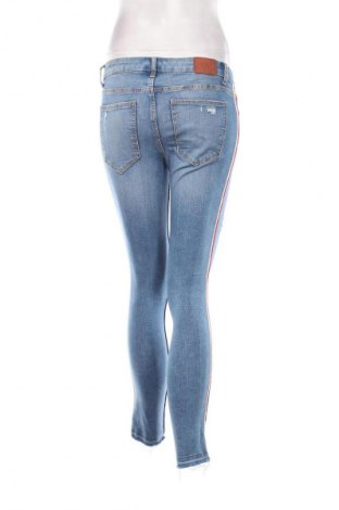 Damen Jeans Zara Trafaluc, Größe M, Farbe Blau, Preis € 18,99