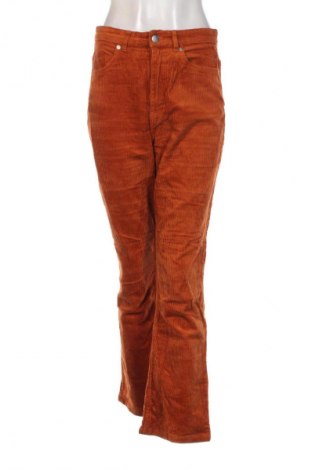 Damen Cordhose Monki, Größe M, Farbe Orange, Preis 17,99 €