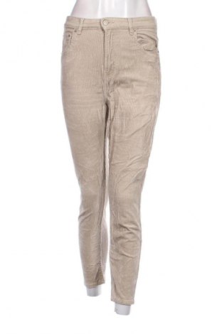 Damen Cordhose Pull&Bear, Größe M, Farbe Beige, Preis 8,49 €