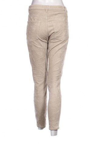 Damen Cordhose Pull&Bear, Größe M, Farbe Beige, Preis € 8,49