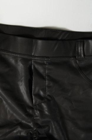 Damen Shorts, Größe M, Farbe Schwarz, Preis € 13,49