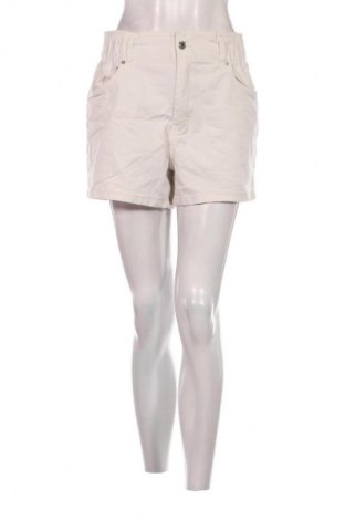 Damen Shorts Reserved, Größe M, Farbe Weiß, Preis € 9,72