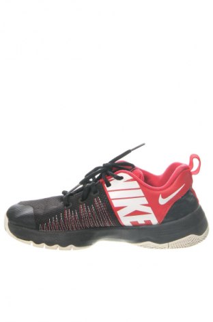 Încălțăminte de damă Nike, Mărime 38, Culoare Multicolor, Preț 227,49 Lei