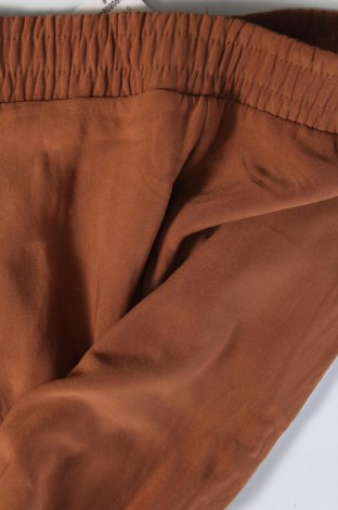 Damenhose, Größe M, Farbe Braun, Preis € 13,99