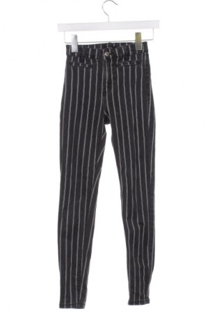 Pantaloni de femei Bershka, Mărime XXS, Culoare Negru, Preț 95,99 Lei