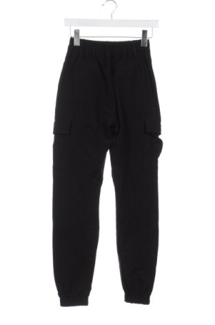 Pantaloni de femei Bershka, Mărime XS, Culoare Negru, Preț 38,99 Lei