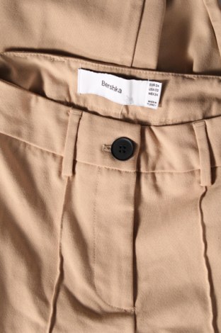 Damenhose Bershka, Größe XS, Farbe Beige, Preis 14,83 €