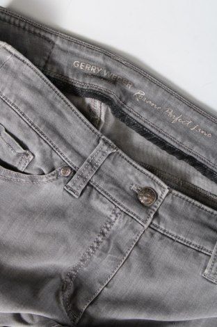 Γυναικείο παντελόνι Gerry Weber, Μέγεθος M, Χρώμα Γκρί, Τιμή 19,99 €