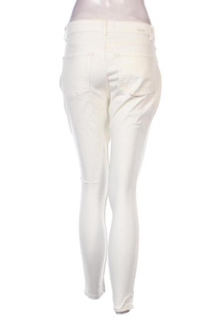 Pantaloni de femei JJXX, Mărime M, Culoare Alb, Preț 73,99 Lei