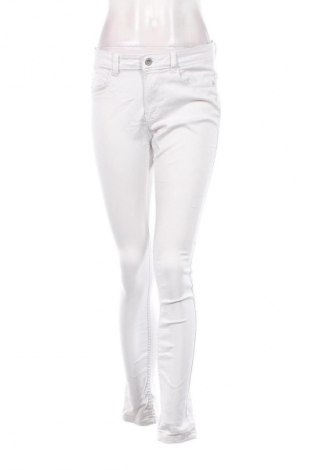 Pantaloni de femei ONLY, Mărime M, Culoare Alb, Preț 35,99 Lei