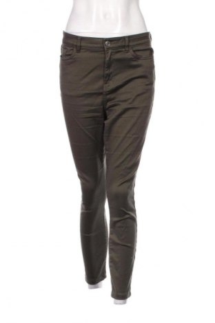 Pantaloni de femei Orsay, Mărime M, Culoare Verde, Preț 74,00 Lei