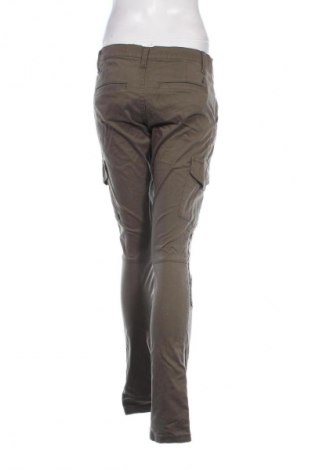 Damenhose Peak Performance, Größe M, Farbe Grün, Preis 66,99 €