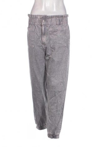 Damenhose Pull&Bear, Größe M, Farbe Grau, Preis 8,49 €