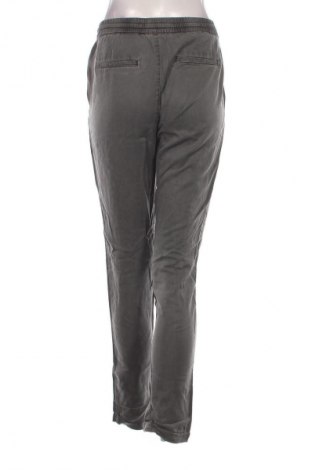 Damenhose S.Oliver, Größe L, Farbe Grau, Preis € 13,99