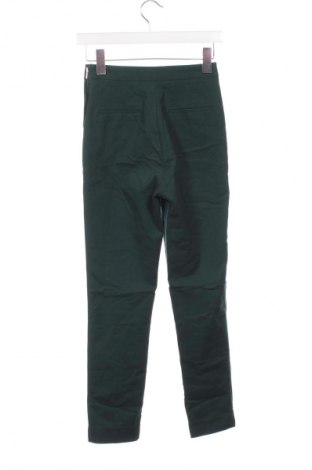 Damenhose Stradivarius, Größe XS, Farbe Grün, Preis 20,49 €