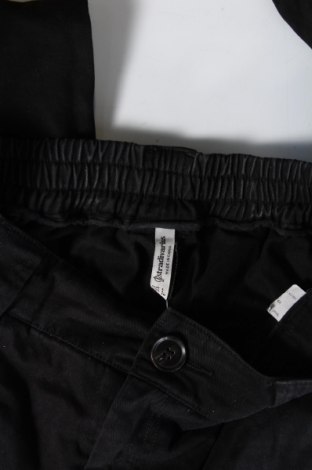 Damenhose Stradivarius, Größe L, Farbe Schwarz, Preis € 20,49