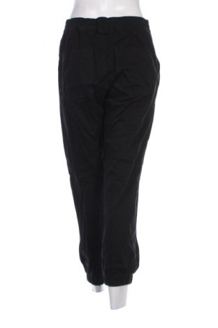 Damenhose Stradivarius, Größe L, Farbe Schwarz, Preis € 20,49