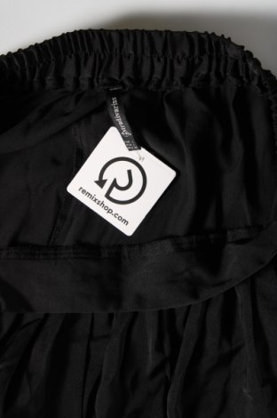 Damenhose Stradivarius, Größe L, Farbe Schwarz, Preis € 20,49