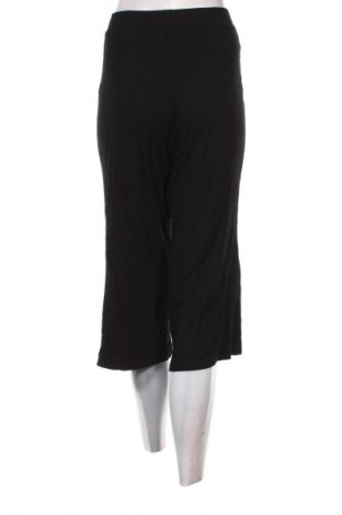 Damenhose Stradivarius, Größe XS, Farbe Schwarz, Preis 14,99 €