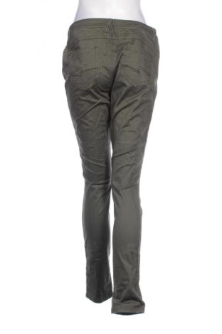 Damenhose Street One, Größe M, Farbe Grün, Preis 11,99 €