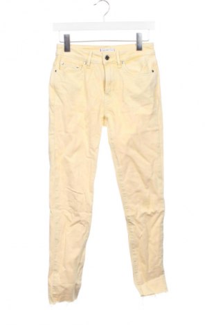 Pantaloni de femei Tommy Hilfiger, Mărime XS, Culoare Galben, Preț 292,99 Lei