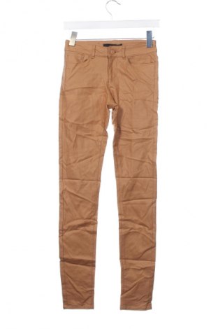 Pantaloni de femei Vero Moda, Mărime XS, Culoare Bej, Preț 88,99 Lei