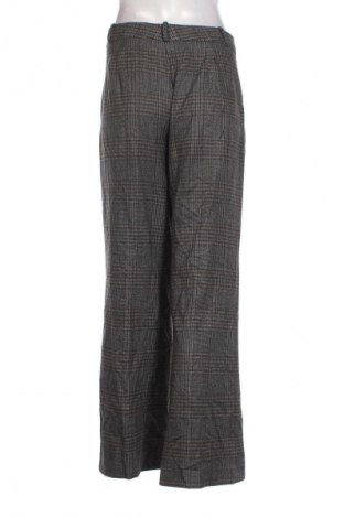 Pantaloni de femei Zara, Mărime XL, Culoare Multicolor, Preț 88,99 Lei