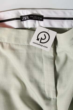 Pantaloni de femei Zara, Mărime M, Culoare Verde, Preț 69,00 Lei