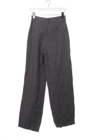 Damenhose mbyM, Größe XS, Farbe Grau, Preis € 43,49