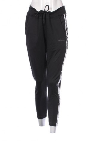 Pantaloni trening de femei Adidas, Mărime M, Culoare Negru, Preț 134,99 Lei