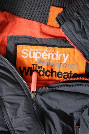 Dámska bunda  Superdry, Veľkosť M, Farba Sivá, Cena  34,95 €