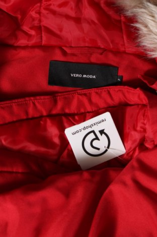 Dámská bunda  Vero Moda, Velikost XL, Barva Červená, Cena  399,00 Kč